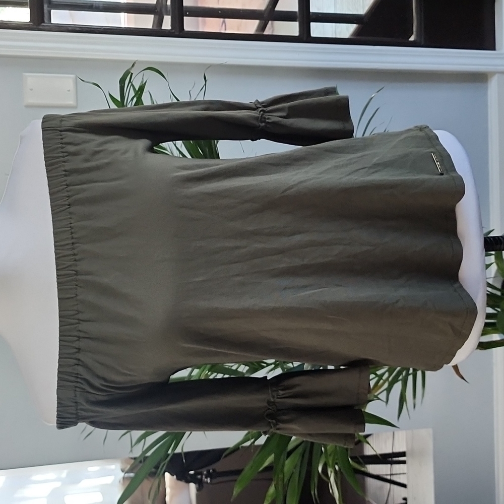 Michael Michael Kors Off Shoulder 3/4 Bell Sleeve Boho Top in Army Green XS